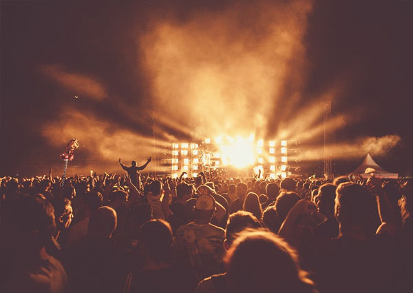 Two Way Radio hire for Music Festivals & Gigs